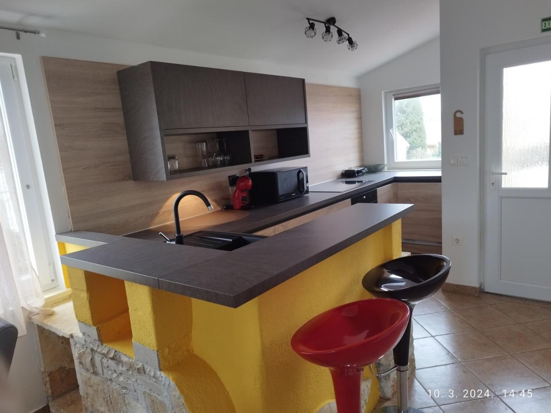 Apartment Zelena Oaza Sisan 75 M2 - 2 Bedrooms エクステリア 写真
